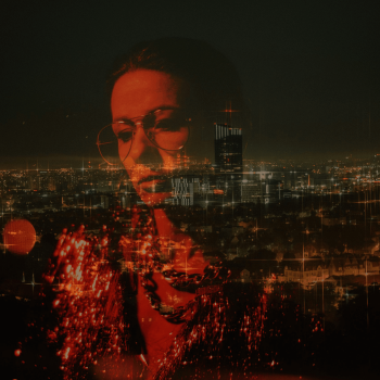 Frau vor Stadt, quadr
